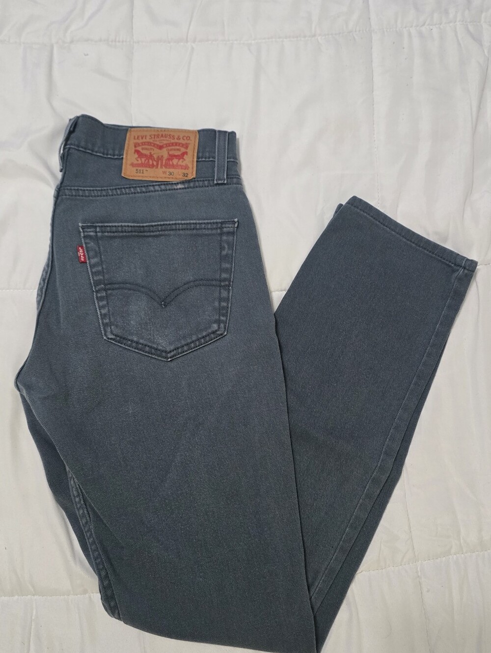 Levi's Men's Dark Gray Straight Jeans